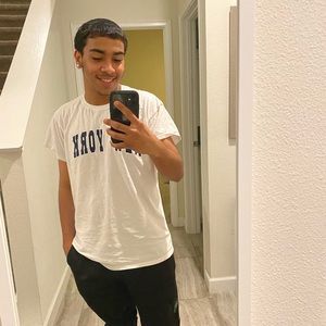 Meet your Posher, Pierre